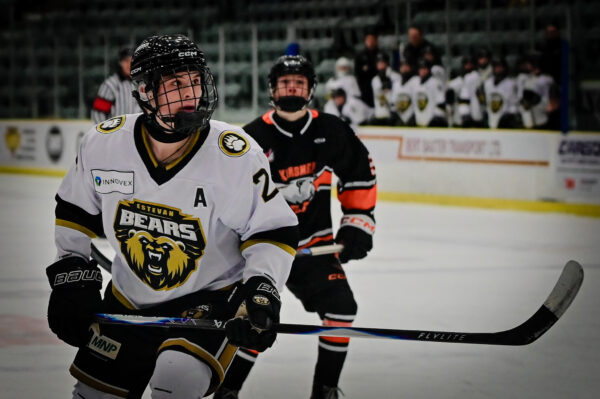 Schmidt; Boehm Star As Point Streak Continues