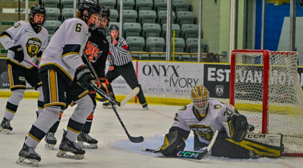 Hutcheon Named SMAAAHL November Goalie of the Month
