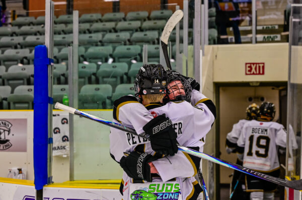 Salute To Graduating Bears